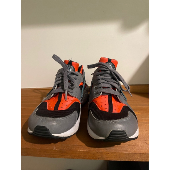 Nike Shoes - Nike Huarache Sneakers Gray Orange US 8.5
